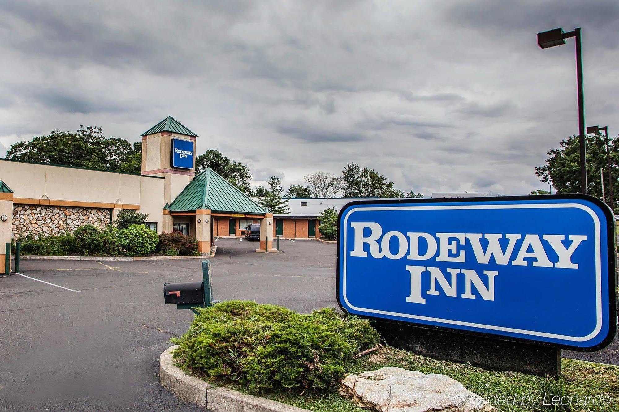 Rodeway Inn Conference Center Montgomeryville Zewnętrze zdjęcie